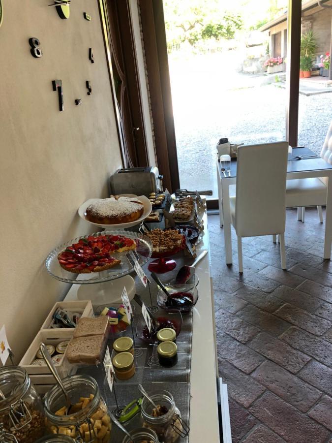 La Terrazza Sulle Vigne B&B Corte Franca Dış mekan fotoğraf