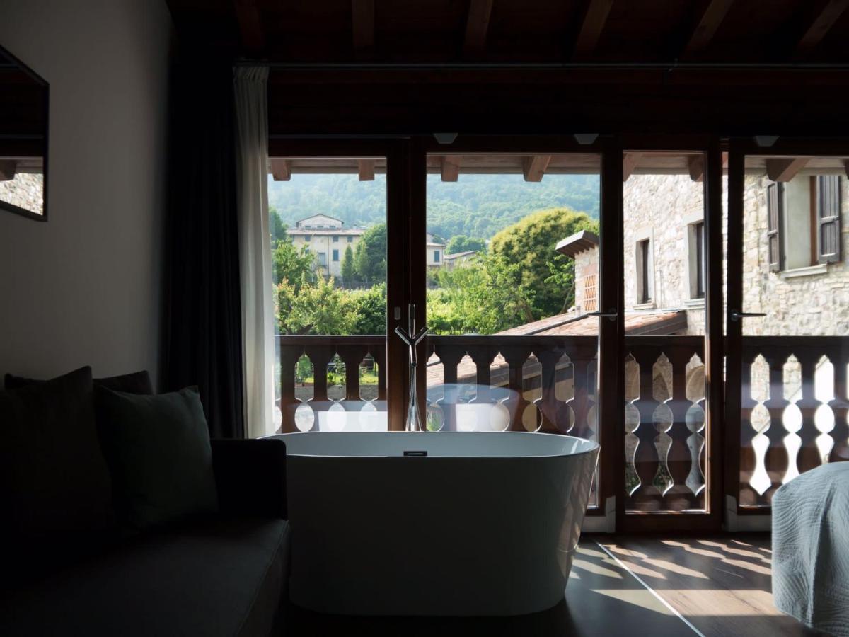 La Terrazza Sulle Vigne B&B Corte Franca Dış mekan fotoğraf