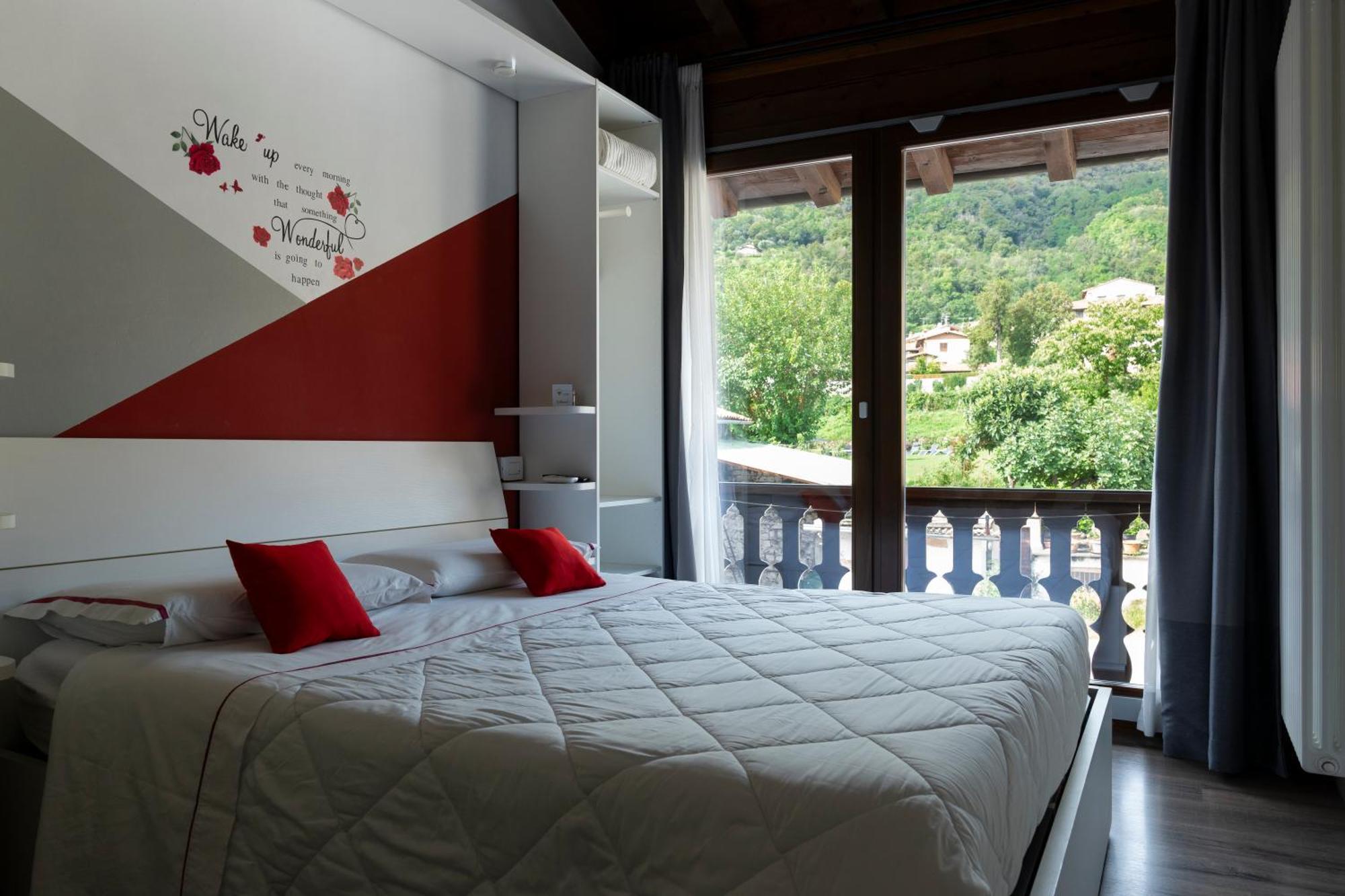 La Terrazza Sulle Vigne B&B Corte Franca Dış mekan fotoğraf