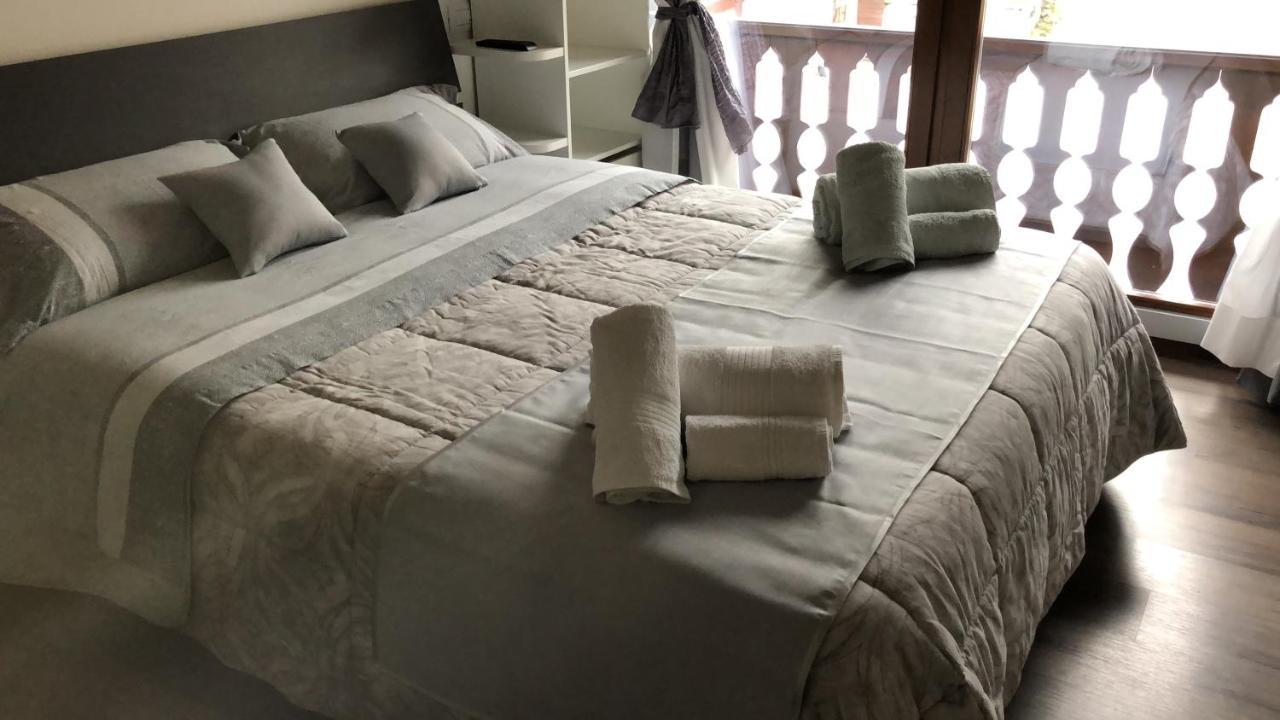 La Terrazza Sulle Vigne B&B Corte Franca Dış mekan fotoğraf