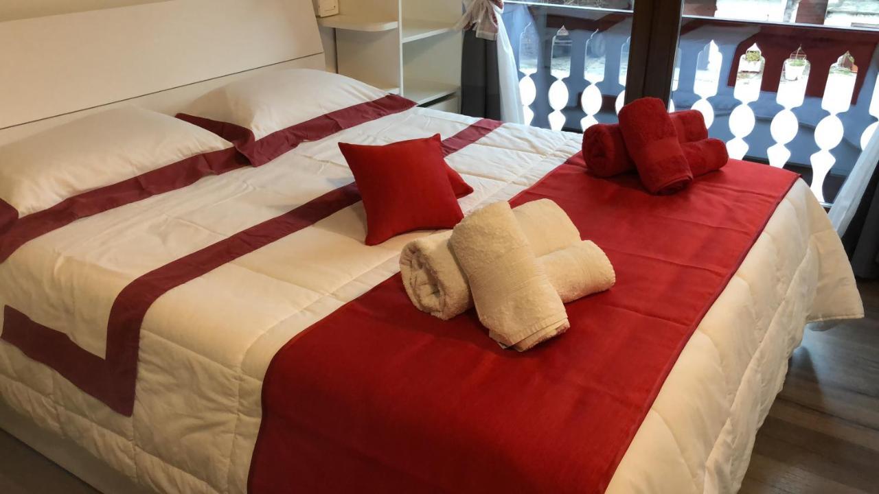 La Terrazza Sulle Vigne B&B Corte Franca Dış mekan fotoğraf