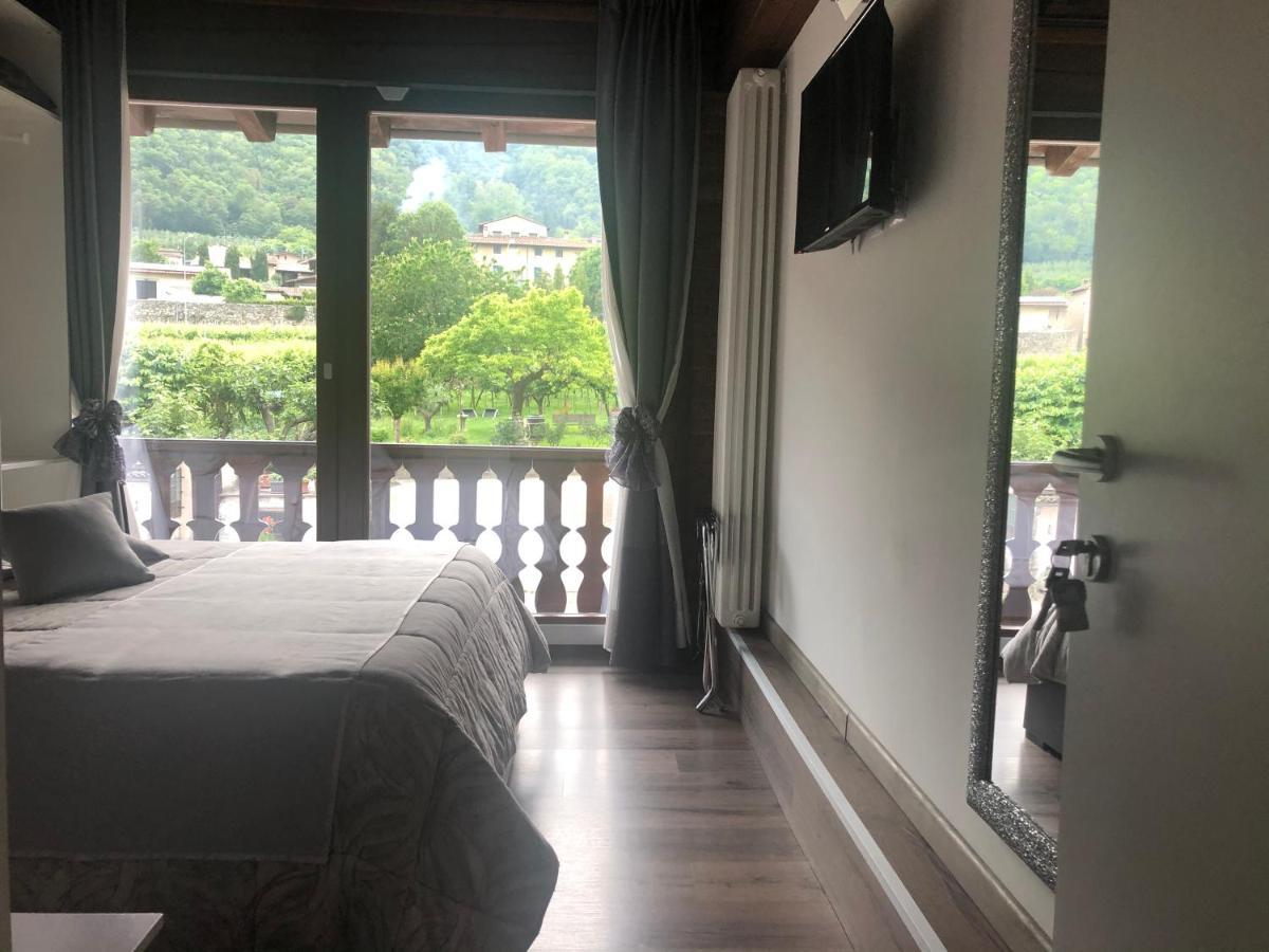 La Terrazza Sulle Vigne B&B Corte Franca Dış mekan fotoğraf